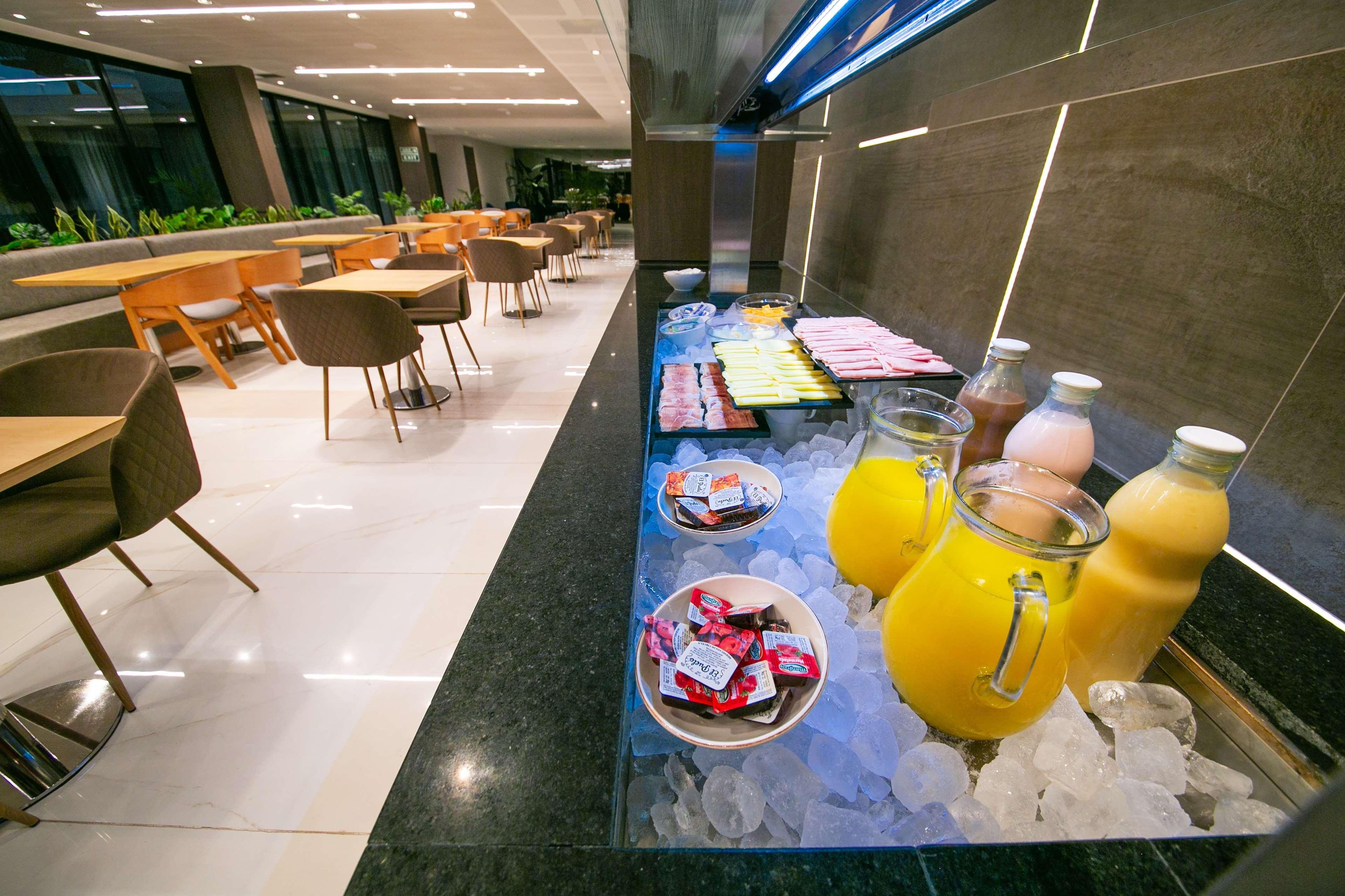 Hilton Garden Inn Santiago Del Estero - Hilton Hotels Eksteriør bilde